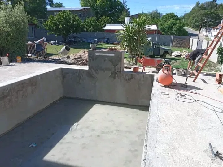Piscina – SC Construcción